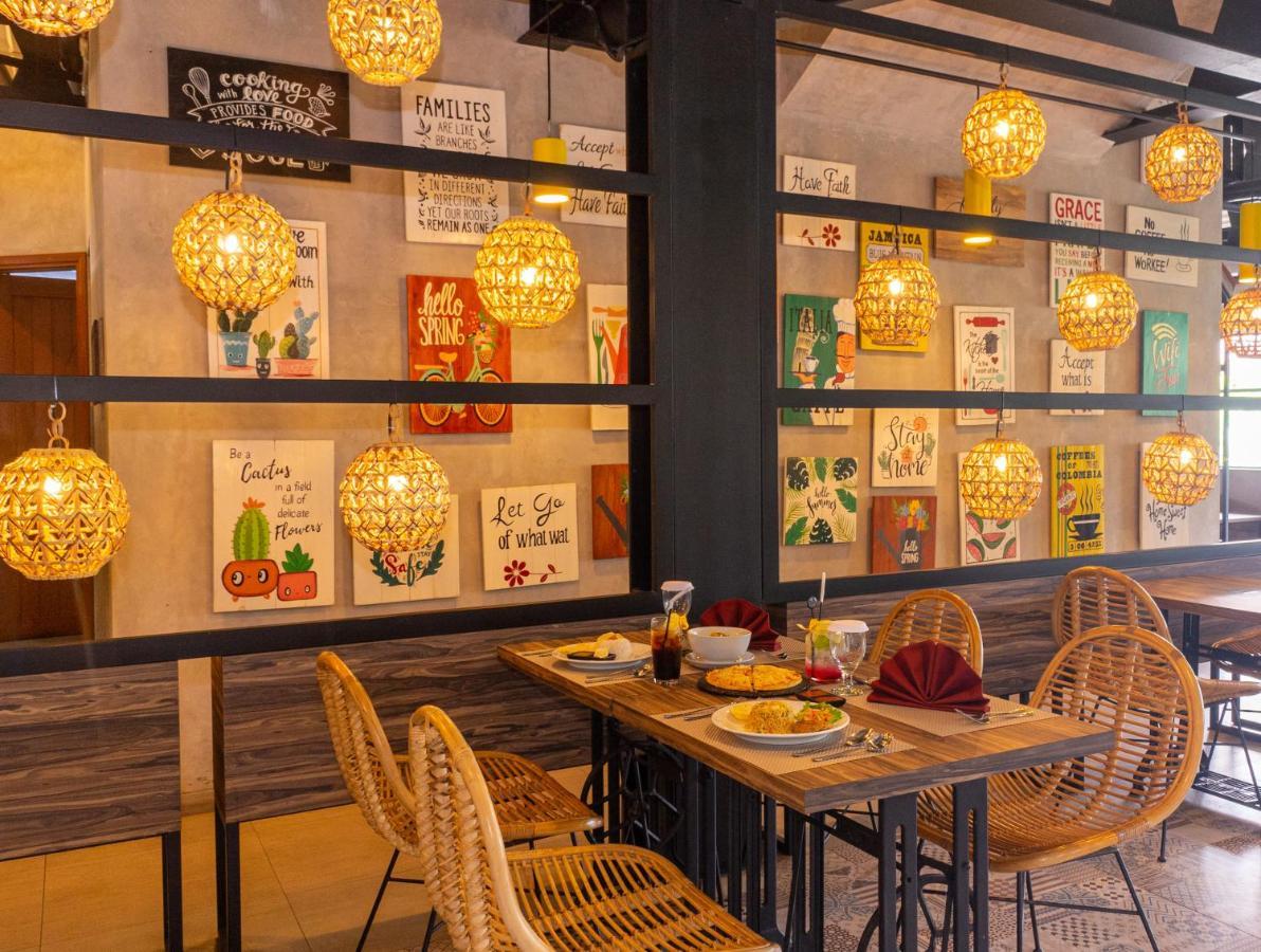 Hotel Summerville ماجالينغكا المظهر الخارجي الصورة